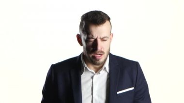 Geniş açık ağızlı yawns dostum. Beyaz arka plan stüdyo