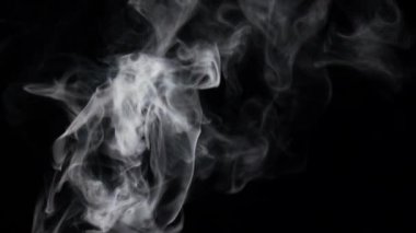 Beyaz sis akarsu yoğun jet--dan dip, ağır çekim