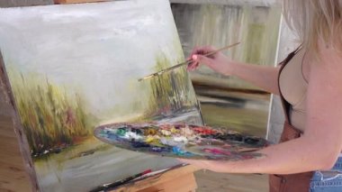 Resim doğa ile profesyonel sanatçı Sanat Atölyesi tarafından çizilir