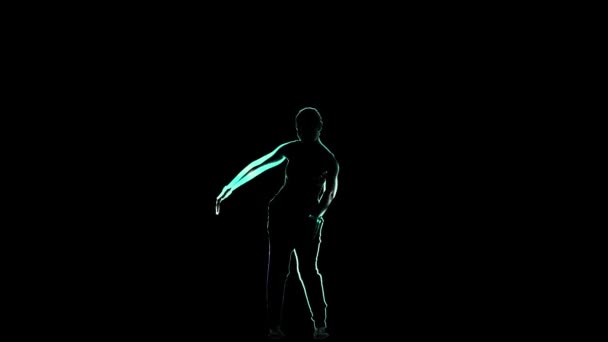 Graphiques informatiques, femme danseuse effectuer danse latine sur fond noir 