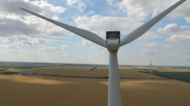Rüzgar dikiz elektrik üreten pervane Rüzgar. Hava anket. Yakın çekim