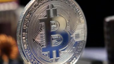 Yeni Kripto para birimi, bitcoin ve bilgisayar ücreti Finans