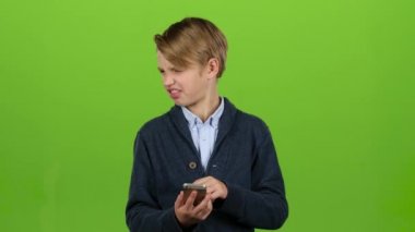 Alt resmi telefon için başparmak. Yeşil ekran