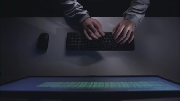 Hacker deponun güvenlik keser. Yukarıdan görüntülemek — Stok video