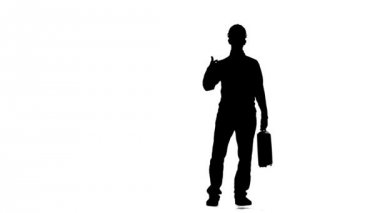 Oluşturucu ile insanlara elini sallayarak onun elinde bir diplomat. Siluet. Beyaz arka plan