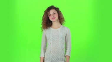 Teenage farklı duygular gösterir. Yeşil ekran