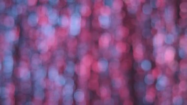Arka plan mavi pembe renklerde defocused bokeh ışıklı
