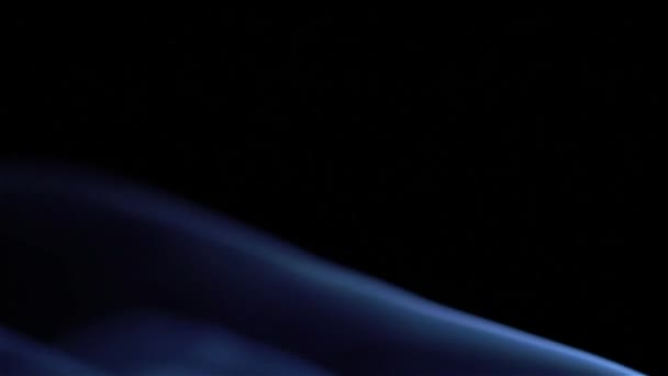 La fumée bleue abstraite .