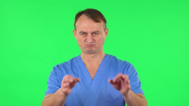 Medical man makes sign ok. Green screen — 비디오