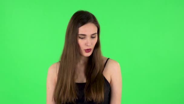 Young calm woman relaxing, meditating. Girl refuses stress and takes situation, calms down, breathes deeply. Greenscreen — Stock Video