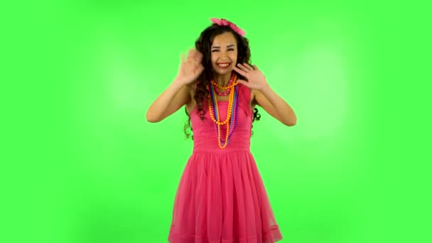 Woman waving hand and showing gesture come here. Green screen — Stock Video