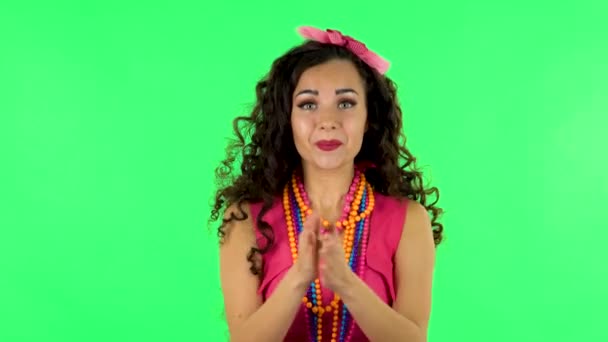 Girl claps her hands with wow happy joy and delight. Green screen — Stok video