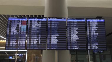İstanbul 'un yeni havalimanı IGA' da uçuş bilgileri içeren uçuş takvimi