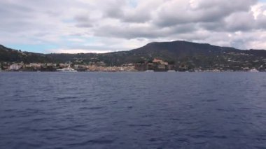 Akdeniz manzaralı deniz manzaralı deniz manzaralı deniz manzaralı. Lipari Adaları, Sicilya, İtalya