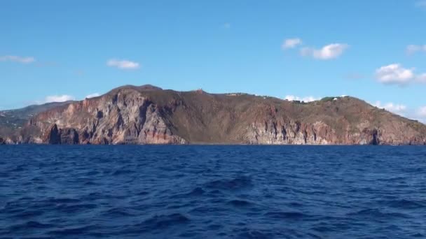 로키 산 과푸른 하늘. 지중해 바다. 화창 한 여름날 — 비디오