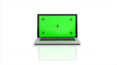 Beyaz arka planda yeşil ekranlı modern bir laptop görünüyor. Alfa kanalında 4K animasyon. 3B görüntüleme