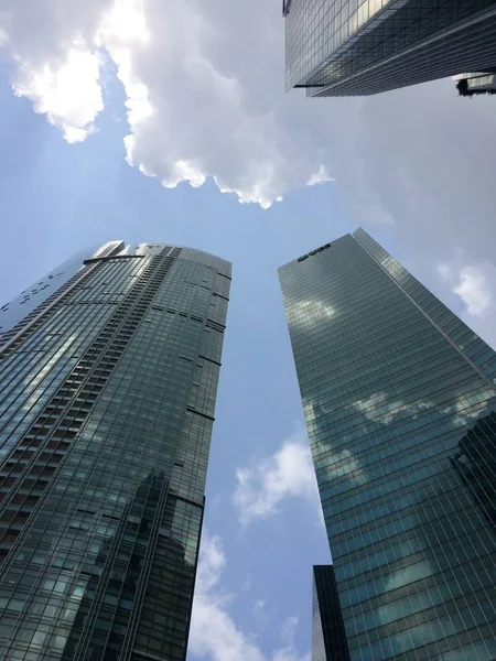 Blå Skyskrapor Singapore — Stockfoto
