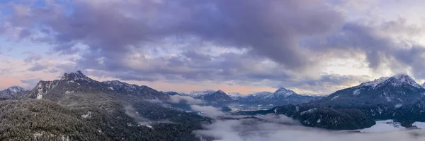 Österreichische Bergalpen Mit Herrlicher Wolkenstimmung Und Bodennebel Herbst — Stockfoto