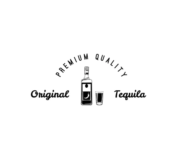 Disegno a mano di bottiglia di tequila. Illustrazione vettoriale . — Vettoriale Stock
