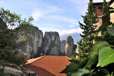 meteora manastırları
