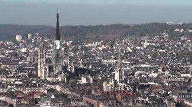 Rouen sağ yakasında görünümünü. Fransa