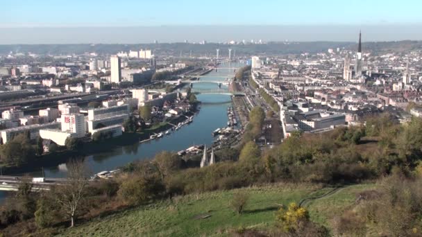 Rouen en de rivier de Seine, Frankrijk — Stockvideo