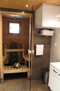 Ranua 'da bir kulübede sauna, Finlandiya' da Laponya. Finlandiya saunası Fin kültürünün büyük bir parçasıdır.. 