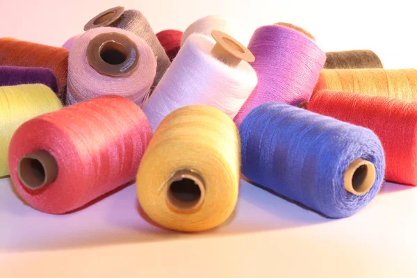 Colorful Sewing Thread Grouped Together Pattern — Stock Photo, Image