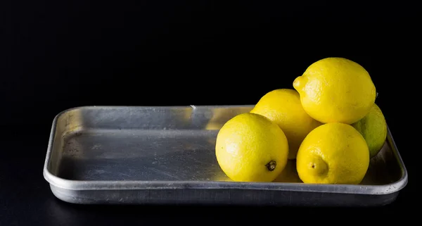 Fresh Lemons Steel Tray Black Background — Stock Photo, Image