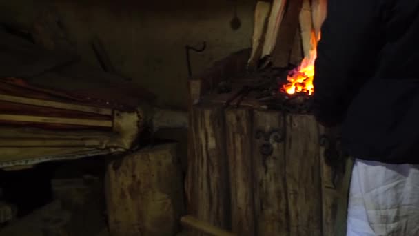 Forgeage d'outils métalliques forge forge — Video