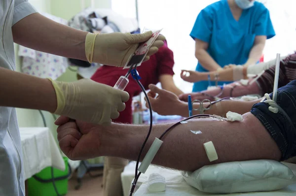 Mobil kan bağışı istasyonu.