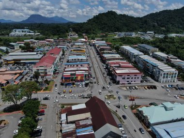 Bau, Sarawak / Malezya - 27 Ekim 2019: The Landmarks, Scenery, Commercial Centers and Nature of Bau, the Borneo Adası