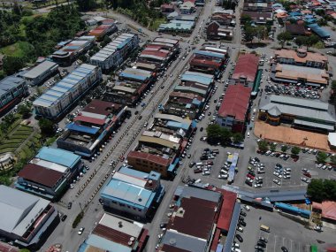 Bau, Sarawak / Malezya - 27 Ekim 2019: The Landmarks, Scenery, Commercial Centers and Nature of Bau, the Borneo Adası