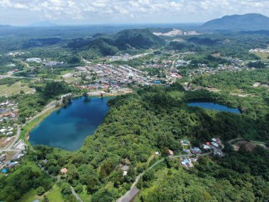 Bau, Sarawak / Malezya - 27 Ekim 2019: The Landmarks, Scenery, Commercial Centers and Nature of Bau, the Borneo Adası