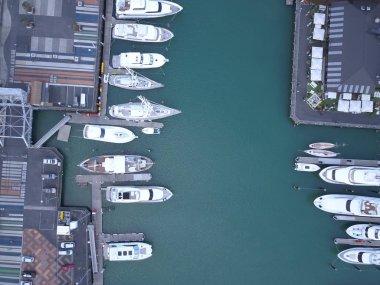 Viyadük Limanı, Auckland / Yeni Zelanda - 29 Aralık 2019: Viyaduct Limanı, Prenses Rıhtımı, marina Körfezi, Wynyard, St Marys Körfezi ve Westhaven, Yeni Zelanda 'nın tamamı