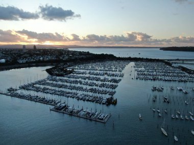Viyadük Limanı, Auckland / Yeni Zelanda - 29 Aralık 2019: Viyaduct Limanı, Prenses Rıhtımı, marina Körfezi, Wynyard, St Marys Körfezi ve Westhaven, Yeni Zelanda 'nın tamamı