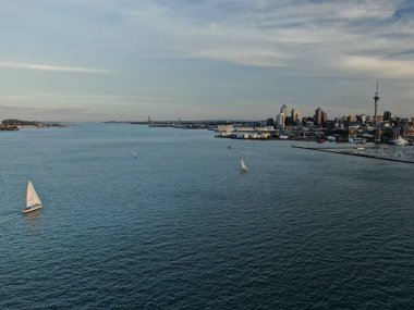 Viyadük Limanı, Auckland / Yeni Zelanda - 29 Aralık 2019: Viyaduct Limanı, Prenses Rıhtımı, marina Körfezi, Wynyard, St Marys Körfezi ve Westhaven, Yeni Zelanda 'nın tamamı