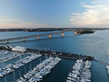 Viyadük Limanı, Auckland / Yeni Zelanda - 29 Aralık 2019: Viyaduct Limanı, Prenses Rıhtımı, marina Körfezi, Wynyard, St Marys Körfezi ve Westhaven, Yeni Zelanda 'nın tamamı