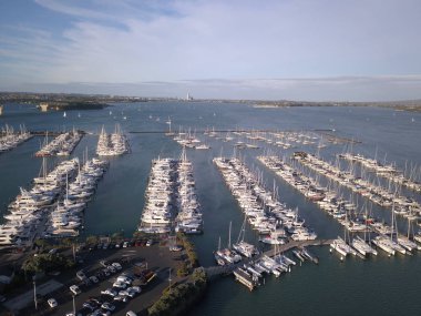 Viyadük Limanı, Auckland / Yeni Zelanda - 29 Aralık 2019: Viyaduct Limanı, Prenses Rıhtımı, marina Körfezi, Wynyard, St Marys Körfezi ve Westhaven, Yeni Zelanda 'nın tamamı
