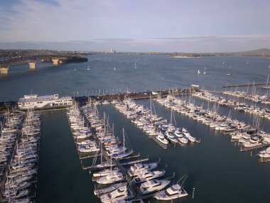 Viyadük Limanı, Auckland / Yeni Zelanda - 29 Aralık 2019: Viyaduct Limanı, Prenses Rıhtımı, marina Körfezi, Wynyard, St Marys Körfezi ve Westhaven, Yeni Zelanda 'nın tamamı