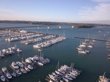 Viyadük Limanı, Auckland / Yeni Zelanda - 29 Aralık 2019: Viyaduct Limanı, Prenses Rıhtımı, marina Körfezi, Wynyard, St Marys Körfezi ve Westhaven, Yeni Zelanda 'nın tamamı