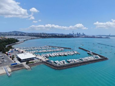 Viyadük Limanı, Auckland / Yeni Zelanda - 29 Aralık 2019: Viyaduct Limanı, Prenses Rıhtımı, marina Körfezi, Wynyard, St Marys Körfezi ve Westhaven, Yeni Zelanda 'nın tamamı