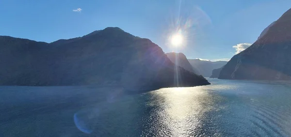 Milford Sound Doubtful Sound Fjord Yeni Zelanda Nın Görkemli Dağları — Stok fotoğraf