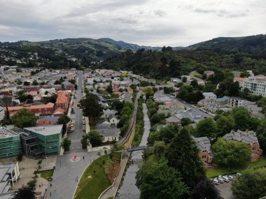 Dunedin, Otago / Yeni Zelanda - 29 Aralık 2019: Dunedin şehri Yeni Zelanda ve kırsal alanlarının Görkemli Sahil Manzarası