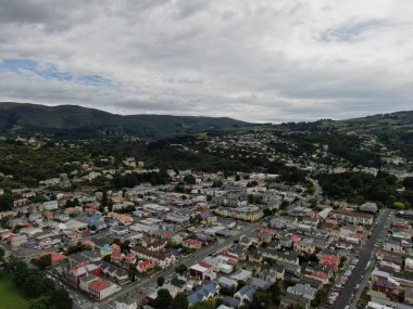 Dunedin, Otago / Yeni Zelanda - 29 Aralık 2019: Dunedin şehri Yeni Zelanda ve kırsal alanlarının Görkemli Sahil Manzarası