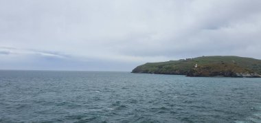 Dunedin, Otago / Yeni Zelanda - 29 Aralık 2019: Dunedin şehri Yeni Zelanda ve kırsal alanlarının Görkemli Sahil Manzarası