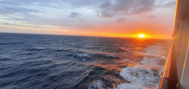 Dunedin, Otago / Yeni Zelanda - 29 Aralık 2019: Dunedin şehri Yeni Zelanda ve kırsal alanlarının Görkemli Sahil Manzarası