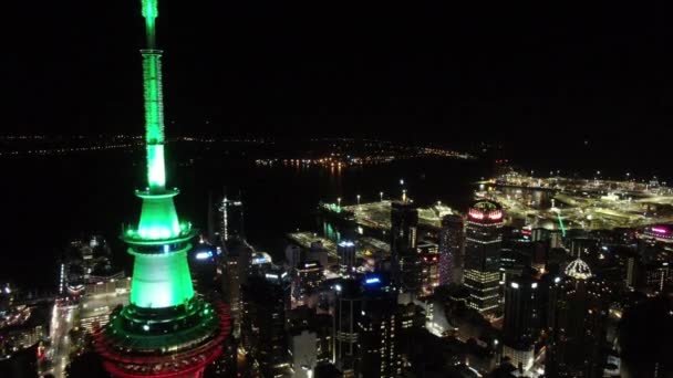 Viaduct Harbour Auckland Nueva Zelanda Diciembre 2019 Emblemático Hito Skytower — Vídeos de Stock