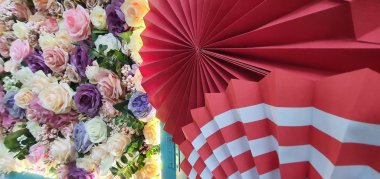 Kuching, Sarawak / Malezya - 2 Şubat 2020: Sevgililer Günü Çiçekleri ve Dekorasyonları