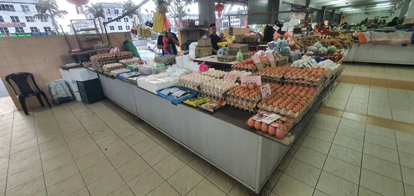 Kuching Sarawak Malasia Febrero 2020 Mercado Húmedo Stutong Con Muchos —  Fotos de Stock